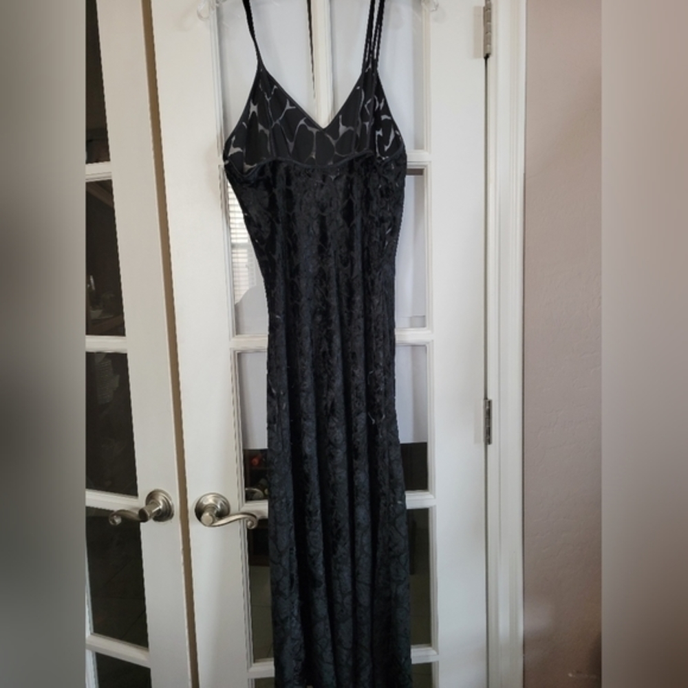 Marilyn Monroe by Warner velvet semi sheer long lingerie dress - Picture 5 of 7